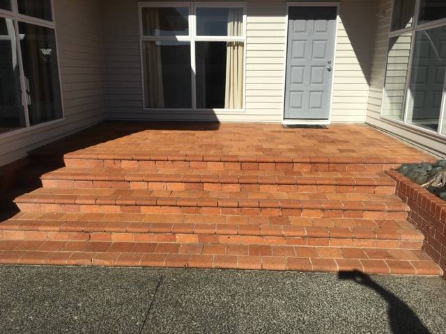 Kiwi Bright - Water Blasting